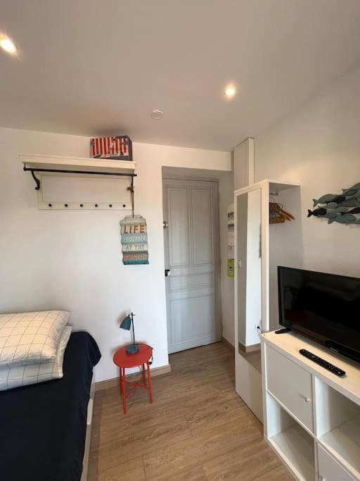 Ferienwohnung Sanary Sunset Votre Cocon Au Coeur Du Port Exterior foto